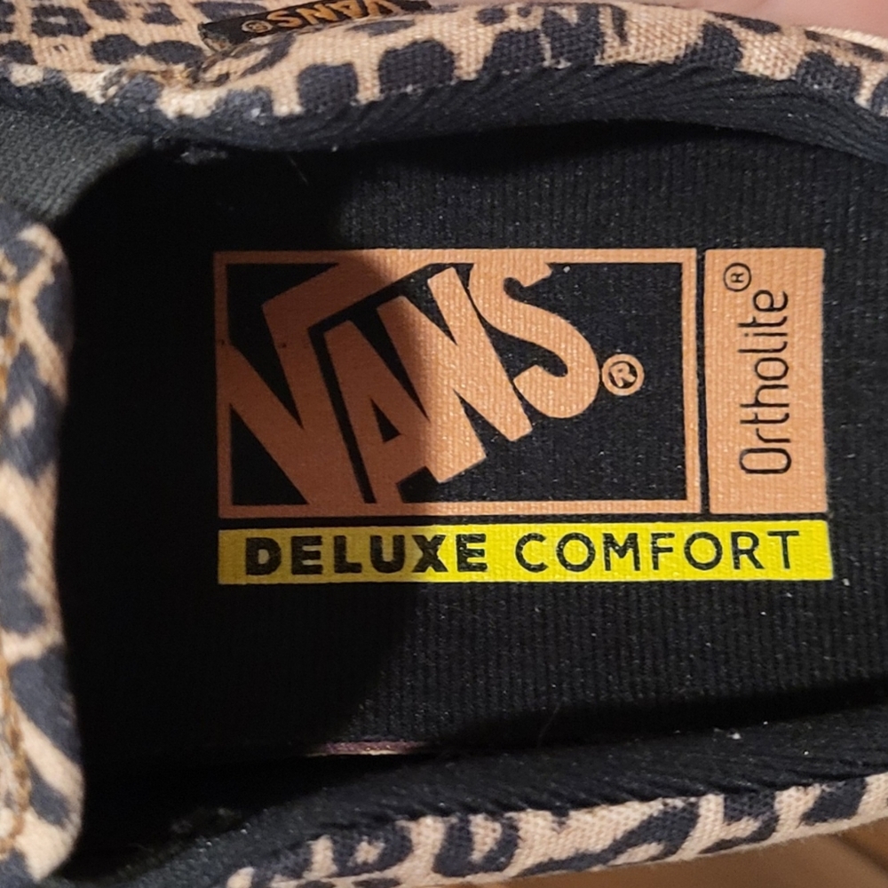 VANS Asher Deluxe Womens Shoes Cheetah Leopard Print Slip On Skate Sneakers Sz 7 - Picture 5 of 7